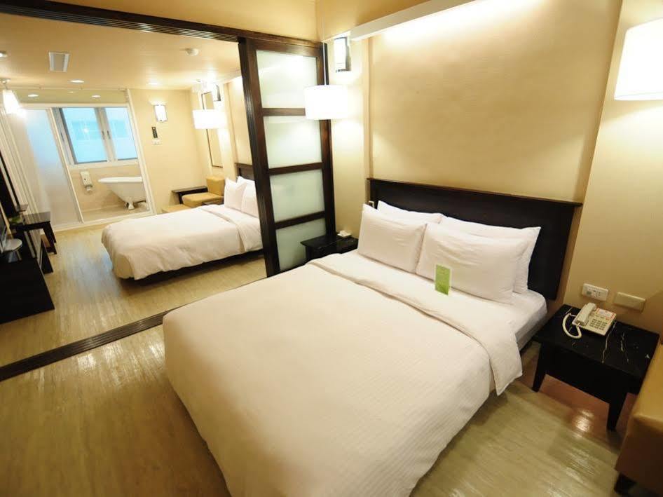 Hôtel Kindness Xin Jue Jiang à Kaohsiung Extérieur photo