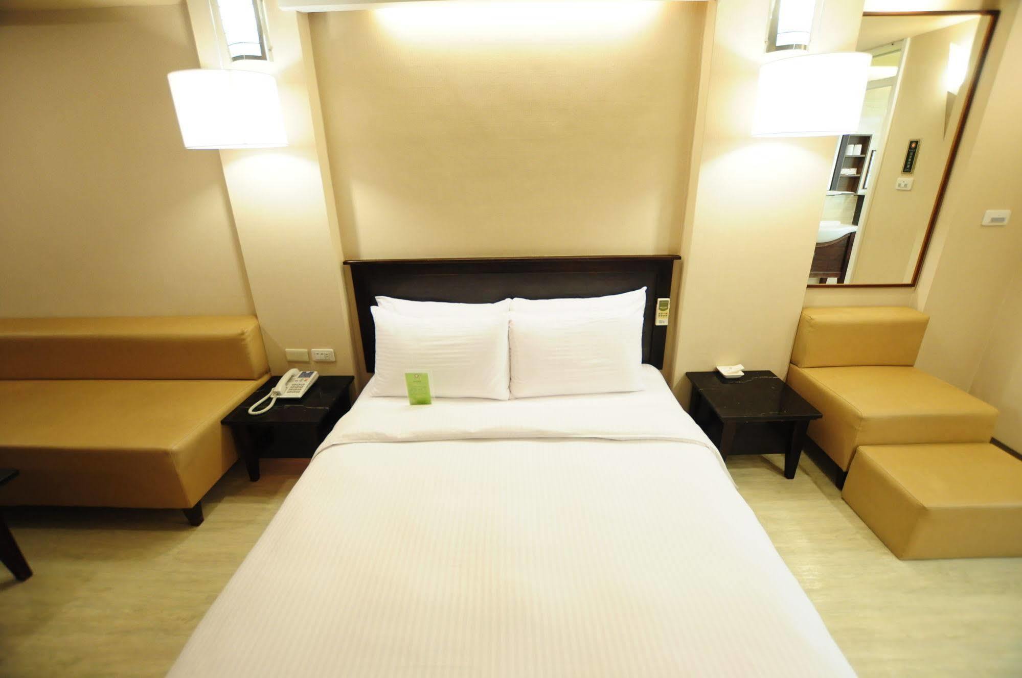 Hôtel Kindness Xin Jue Jiang à Kaohsiung Extérieur photo