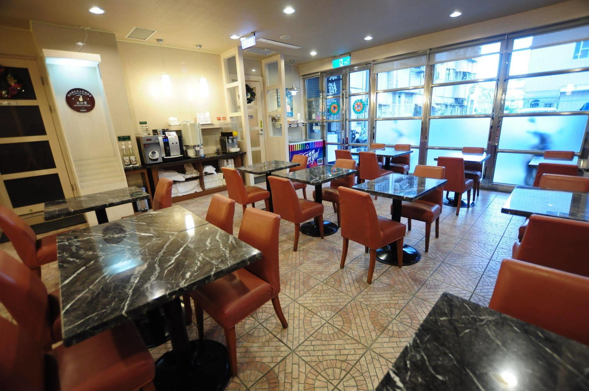Hôtel Kindness Xin Jue Jiang à Kaohsiung Extérieur photo