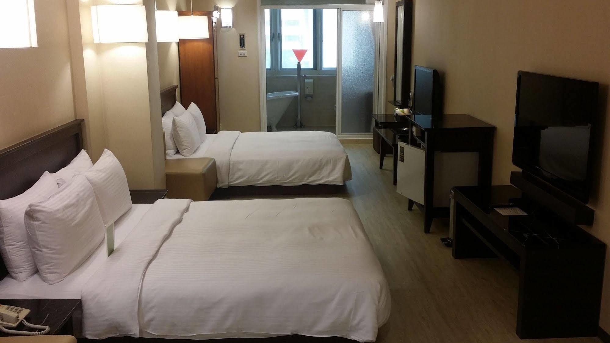 Hôtel Kindness Xin Jue Jiang à Kaohsiung Extérieur photo